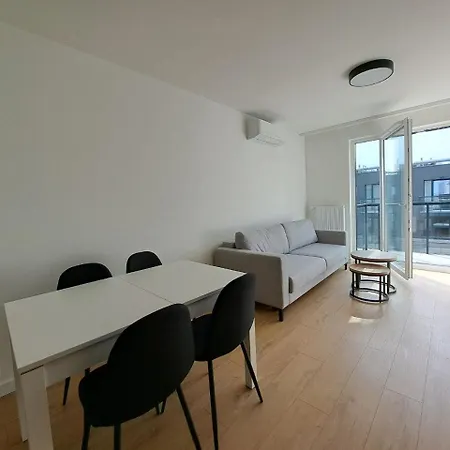아파트 Brand-new 1bd In Prime Location Of 브로츠와프